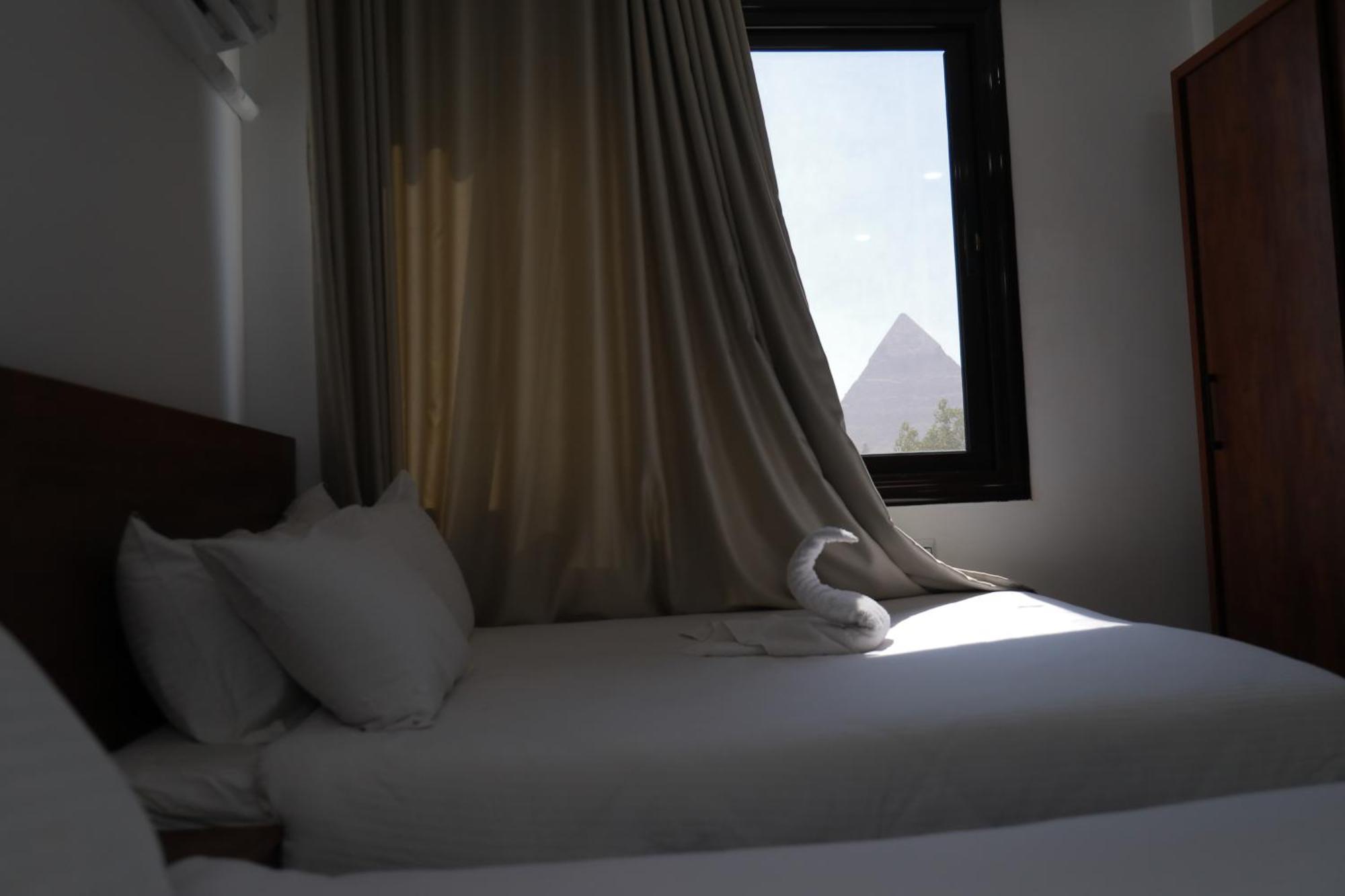 Prince Pyramids Inn Kafret el-Gabal Exterior foto